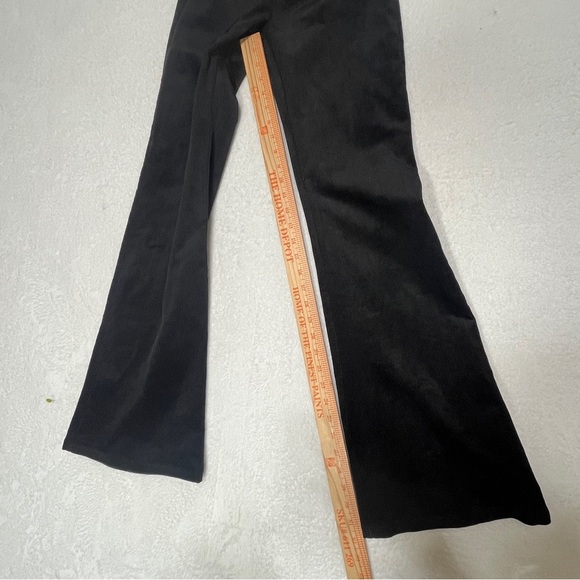 Wild Honey Flared Corduroy Pants Front Zipper and Pockets Black Size Small - Picture 9 of 10
